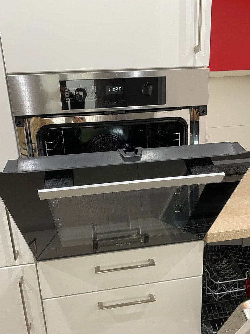 Prenájom bytu 3-izbový 68 m², Bad Friedrichshall, Bádensko-Wurttembersko Prenájom bytu 3-izbový 68 m², Bad Friedrichshall, Bádensko-Wurttembersko