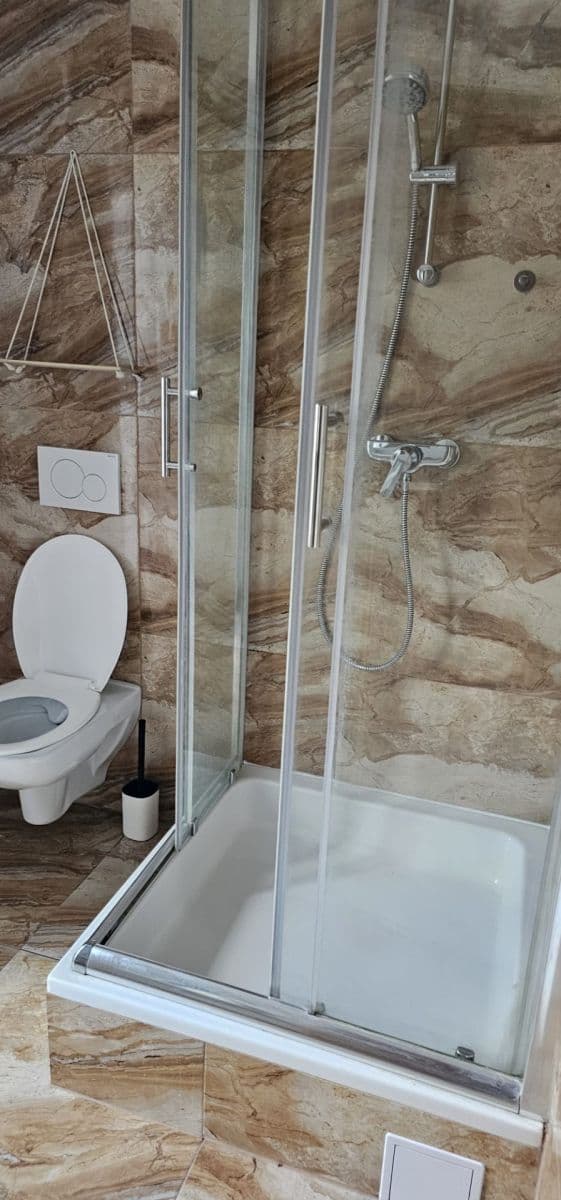 Prenájom bytu 1-izbový 30 m², Sukova, Velké Přílepy, Středočeský kraj Prenájom bytu 1-izbový 30 m², Sukova, Velké Přílepy, Středočeský kraj