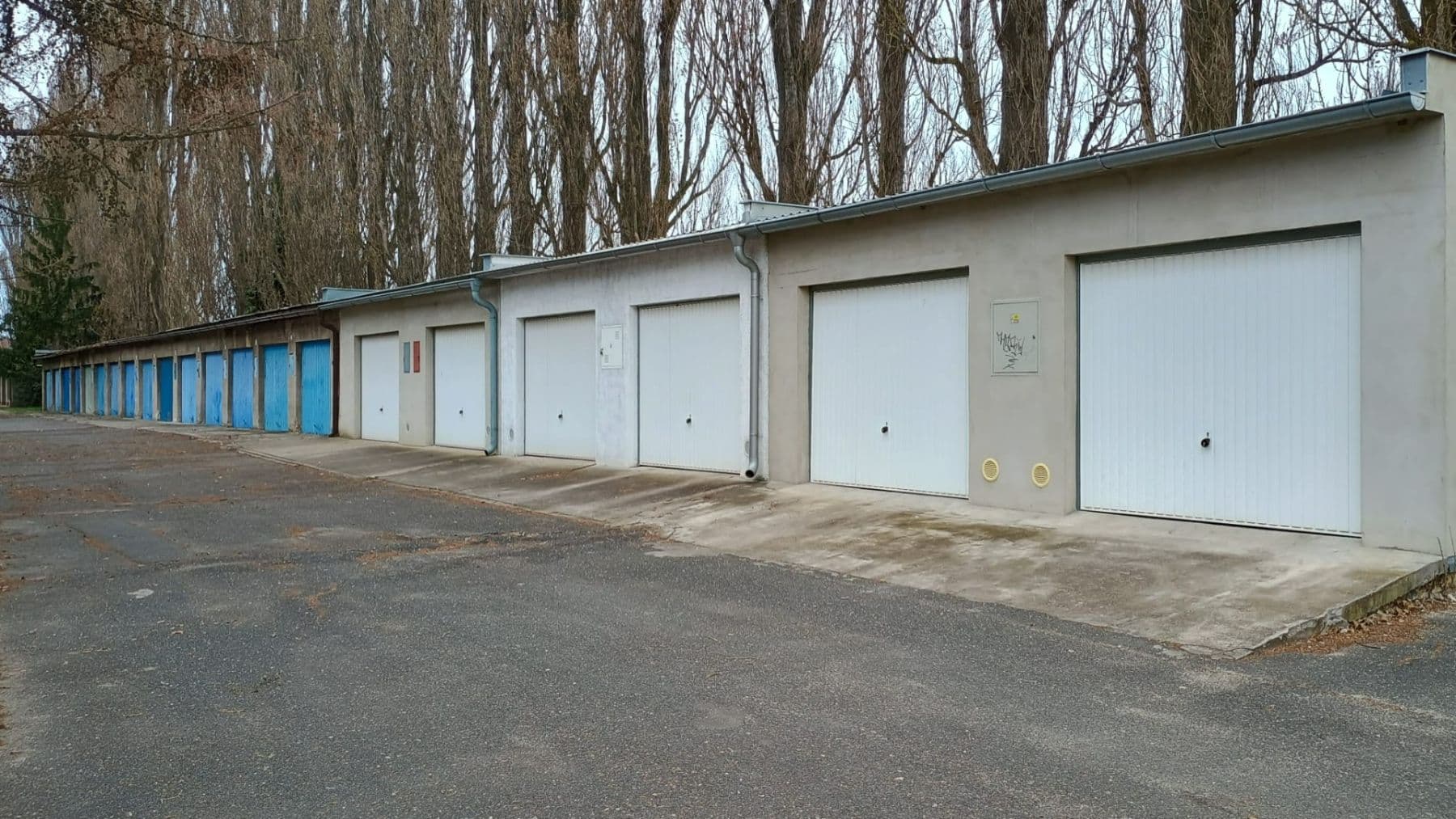 Predaj garáže 20 m², Lysá nad Labem, Středočeský kraj Predaj garáže 20 m², Lysá nad Labem, Středočeský kraj