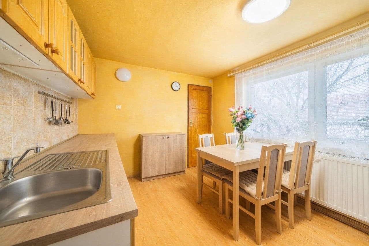 Predaj domu 150 m², pozemek 1.193 m², Vrbčany, Středočeský kraj Predaj domu 150 m², pozemek 1.193 m², Vrbčany, Středočeský kraj