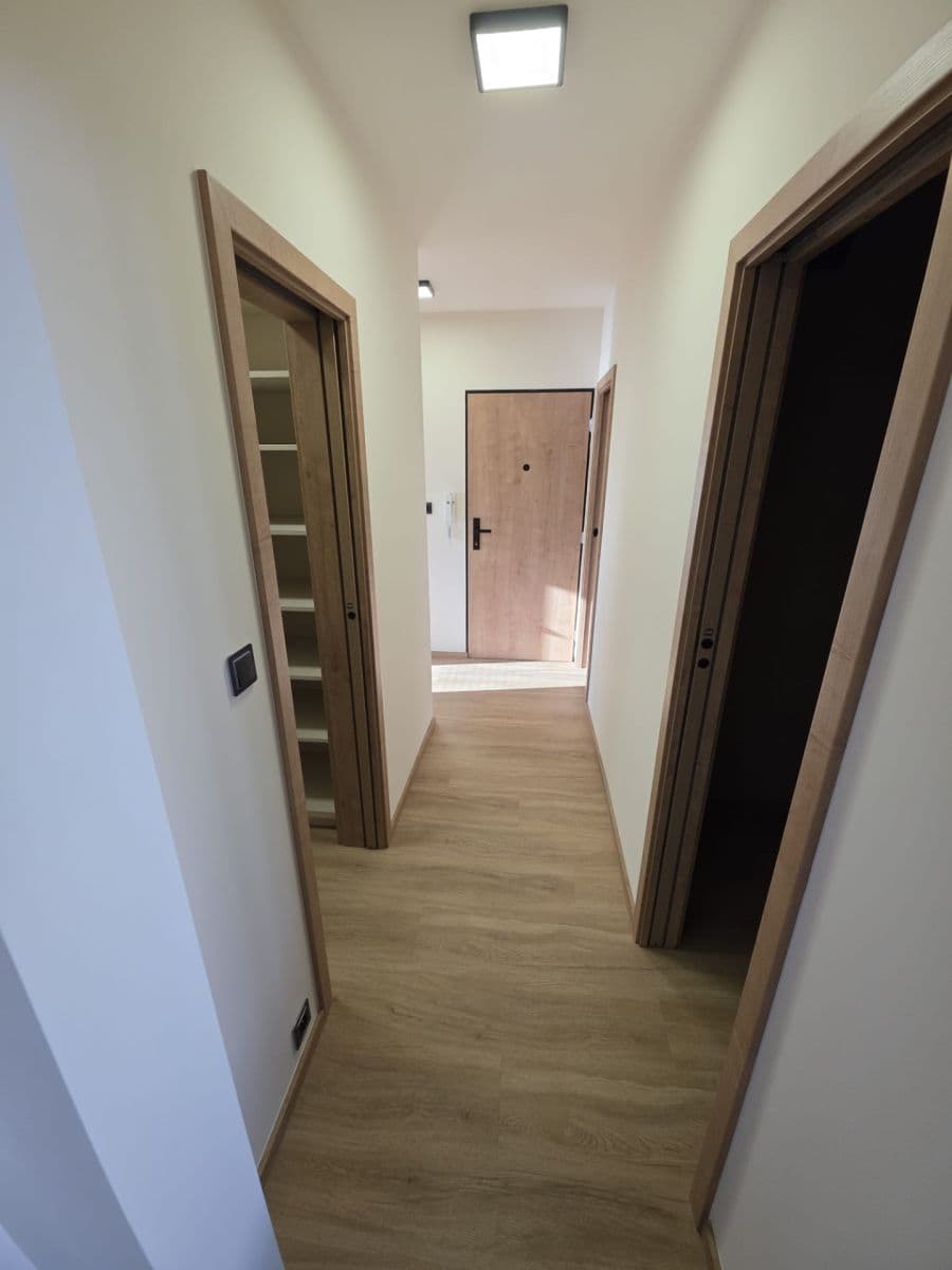 Prenájom bytu 3-izbový 66 m², Werichova, Ústí nad Labem, Ústecký kraj Prenájom bytu 3-izbový 66 m², Werichova, Ústí nad Labem, Ústecký kraj