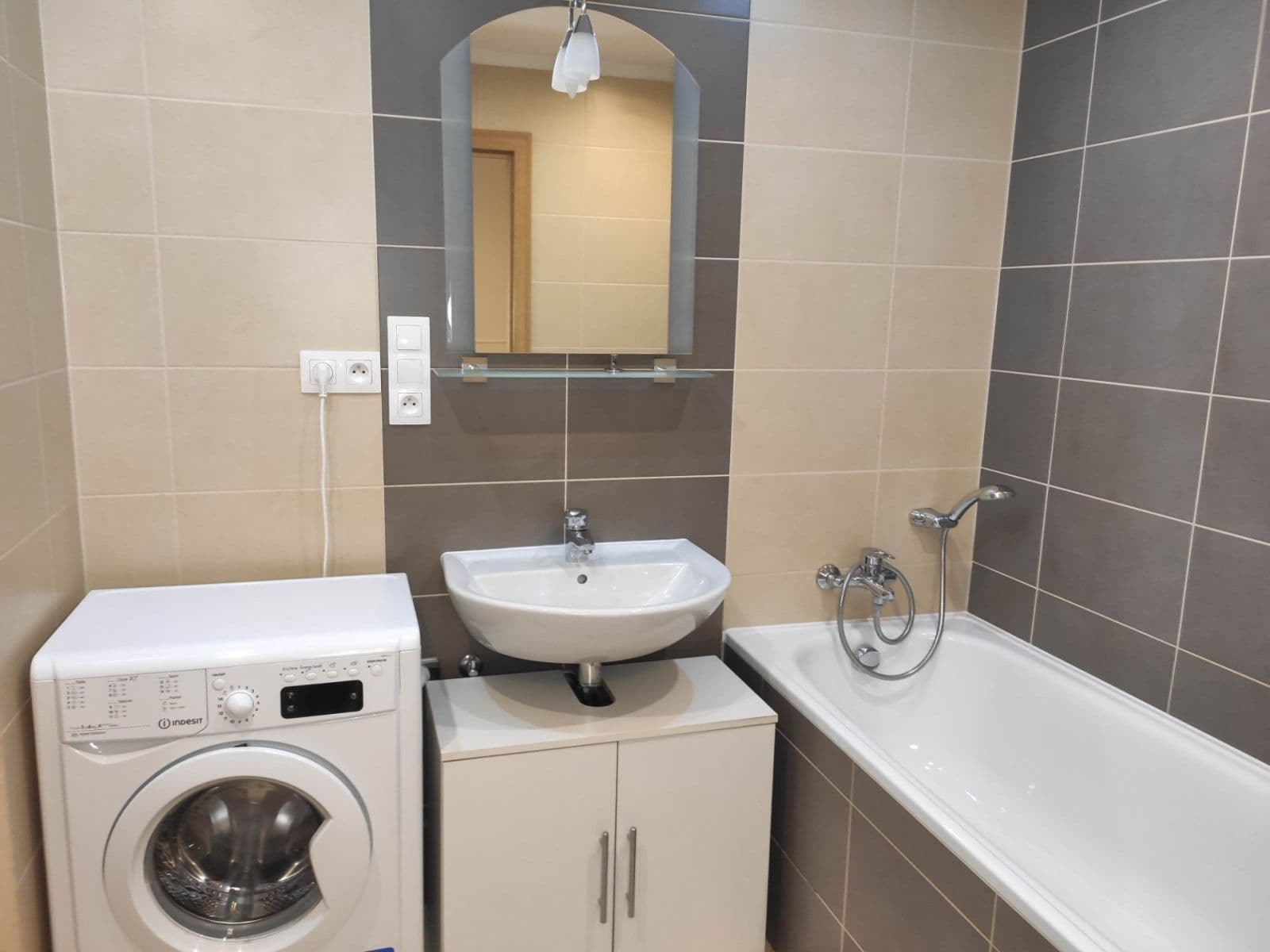 Predaj bytu 2-izbový 51 m², Chudenická, Praha, Praha Predaj bytu 2-izbový 51 m², Chudenická, Praha, Praha