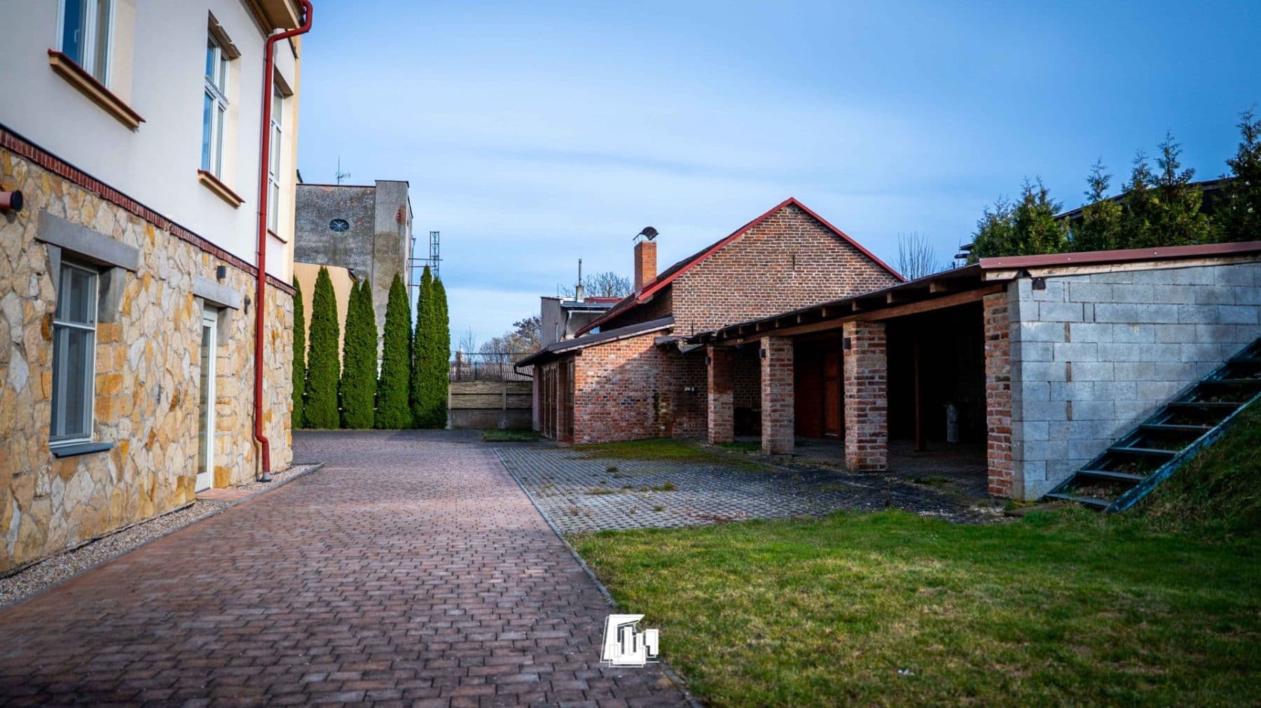 Predaj domu 400 m², pozemek 6.748 m², 1. máje, Vysoké Veselí, Královéhradecký kraj Predaj domu 400 m², pozemek 6.748 m², 1. máje, Vysoké Veselí, Královéhradecký kraj