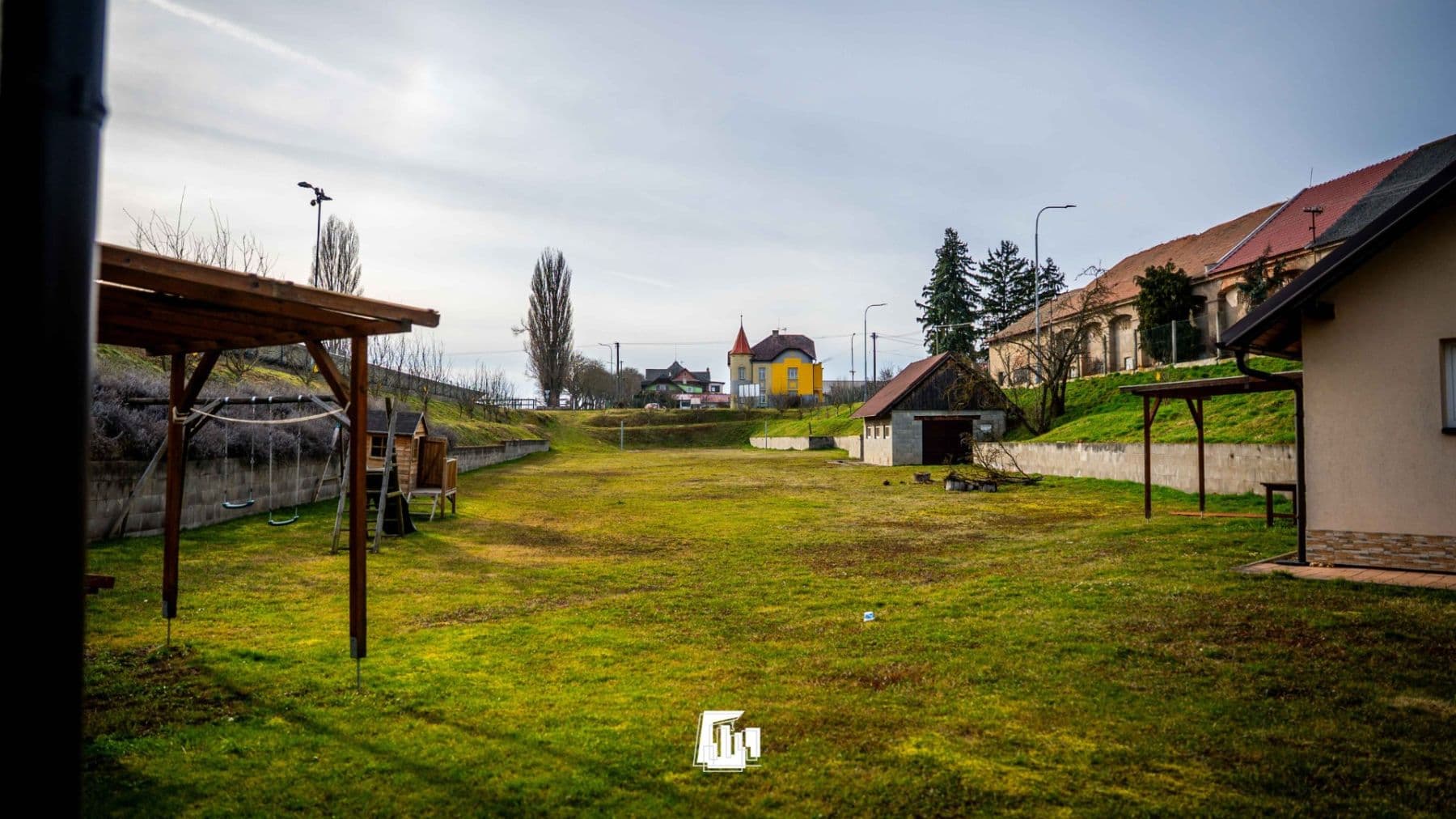 Predaj domu 400 m², pozemek 6.748 m², 1. máje, Vysoké Veselí, Královéhradecký kraj Predaj domu 400 m², pozemek 6.748 m², 1. máje, Vysoké Veselí, Královéhradecký kraj