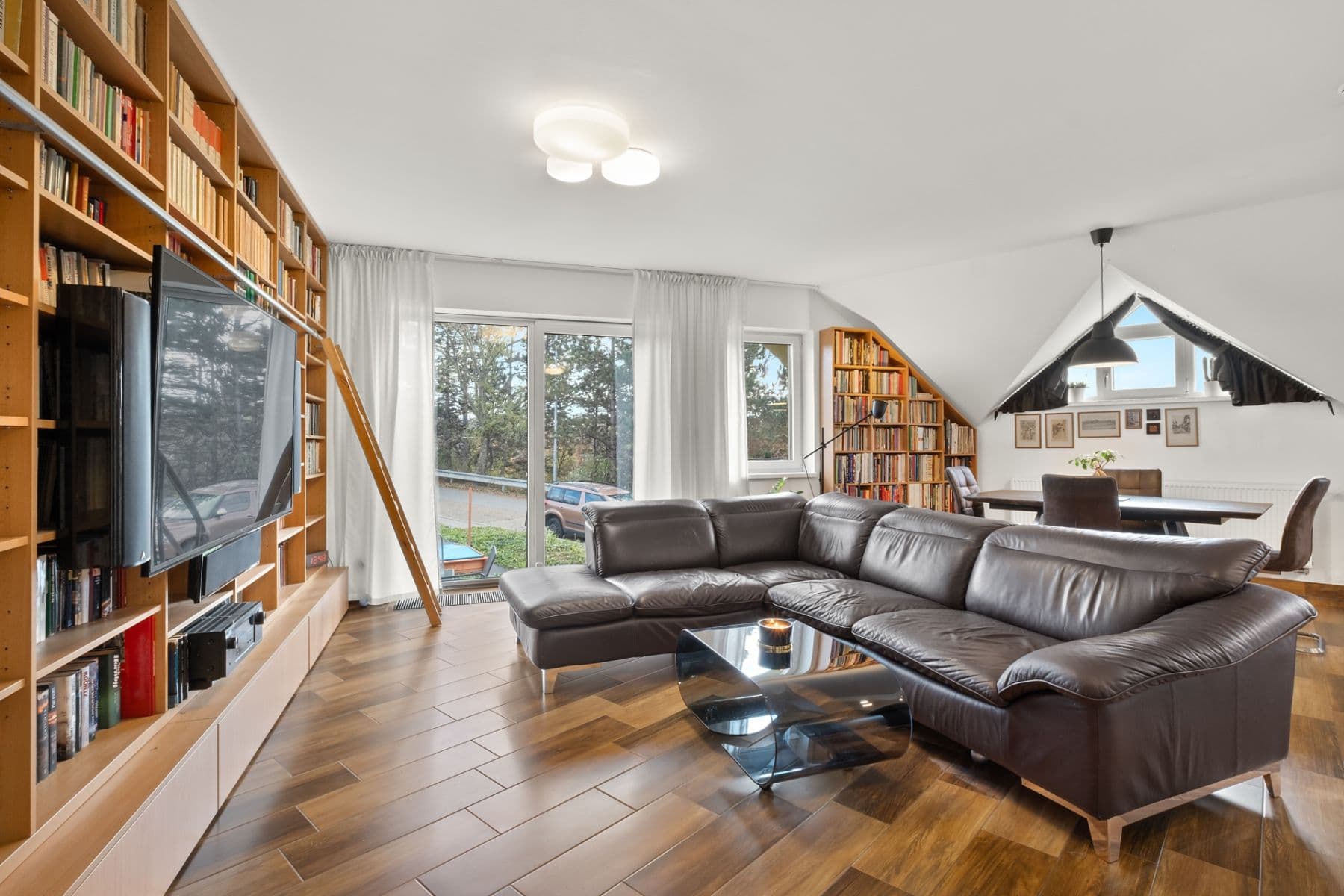 Predaj bytu 4-izbový 141 m², Podstránská, Brno, Jihomoravský kraj Predaj bytu 4-izbový 141 m², Podstránská, Brno, Jihomoravský kraj