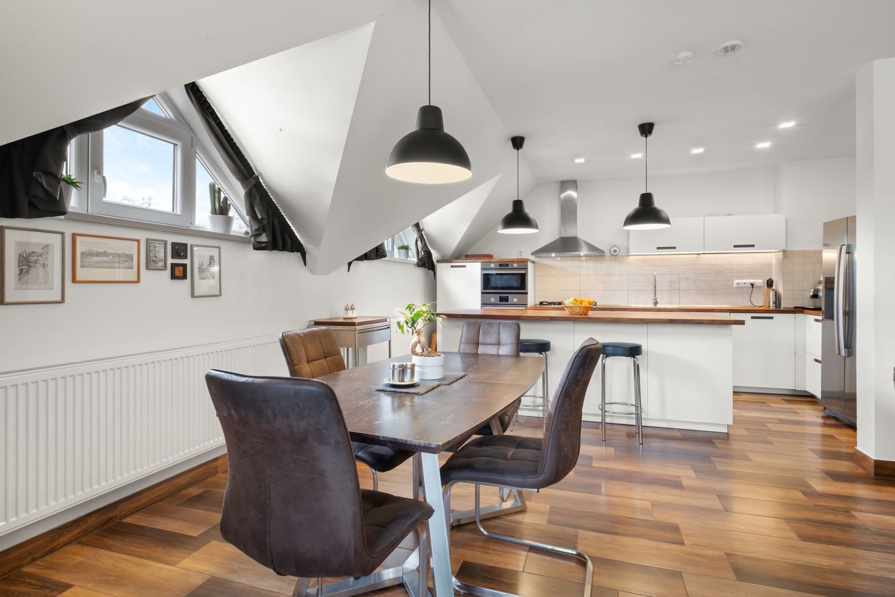 Predaj bytu 4-izbový 141 m², Podstránská, Brno, Jihomoravský kraj Predaj bytu 4-izbový 141 m², Podstránská, Brno, Jihomoravský kraj