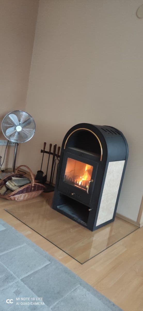 Prenájom bytu 3-izbový 75 m², Nepoměřice, Středočeský kraj Prenájom bytu 3-izbový 75 m², Nepoměřice, Středočeský kraj