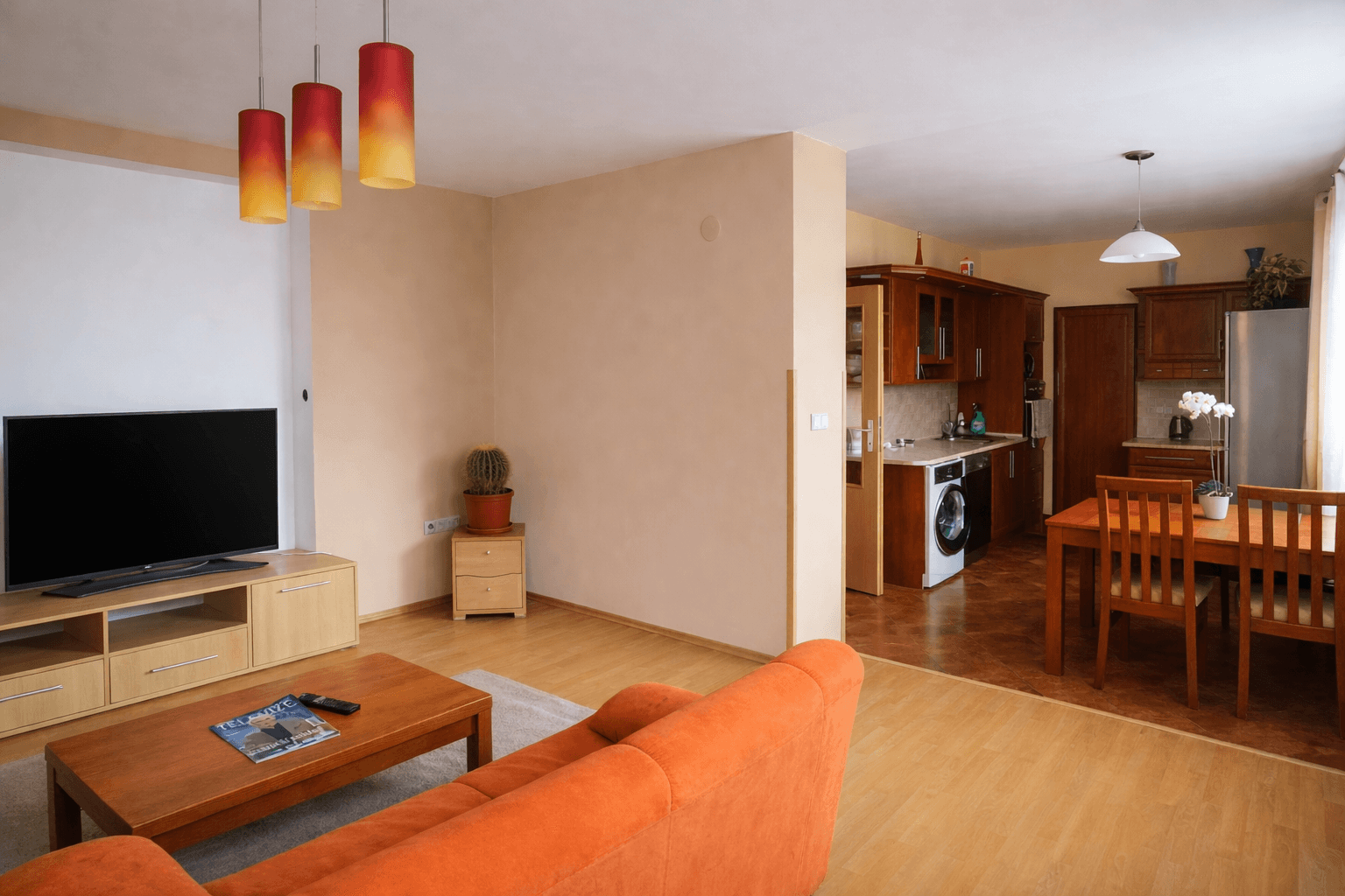 Prenájom bytu 3-izbový 75 m², Nepoměřice, Středočeský kraj Prenájom bytu 3-izbový 75 m², Nepoměřice, Středočeský kraj