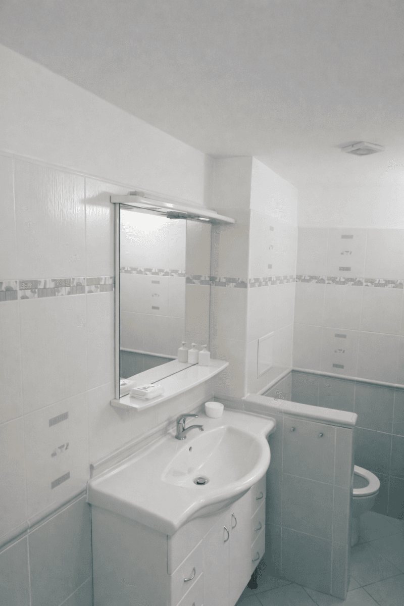 Prenájom bytu 3-izbový 75 m², Nepoměřice, Středočeský kraj Prenájom bytu 3-izbový 75 m², Nepoměřice, Středočeský kraj