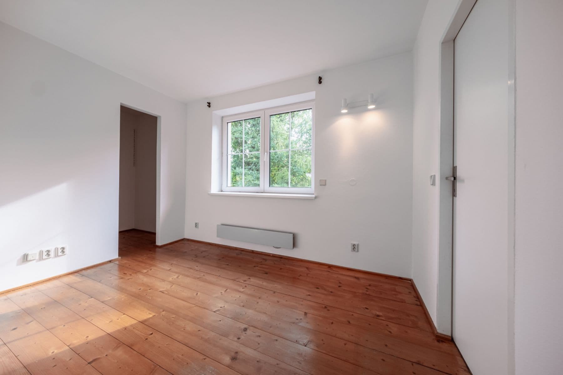 Predaj domu 170 m², pozemek 1.060 m², Krajníkova, Dobřichovice, Středočeský kraj Predaj domu 170 m², pozemek 1.060 m², Krajníkova, Dobřichovice, Středočeský kraj