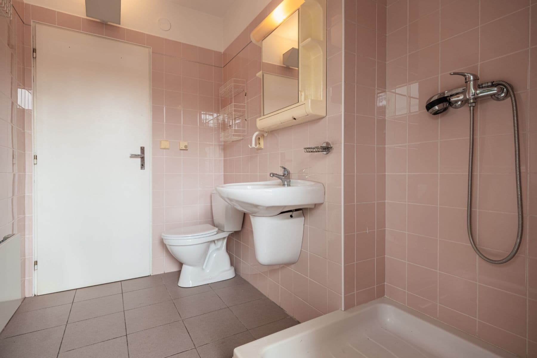 Predaj domu 170 m², pozemek 1.060 m², Krajníkova, Dobřichovice, Středočeský kraj Predaj domu 170 m², pozemek 1.060 m², Krajníkova, Dobřichovice, Středočeský kraj