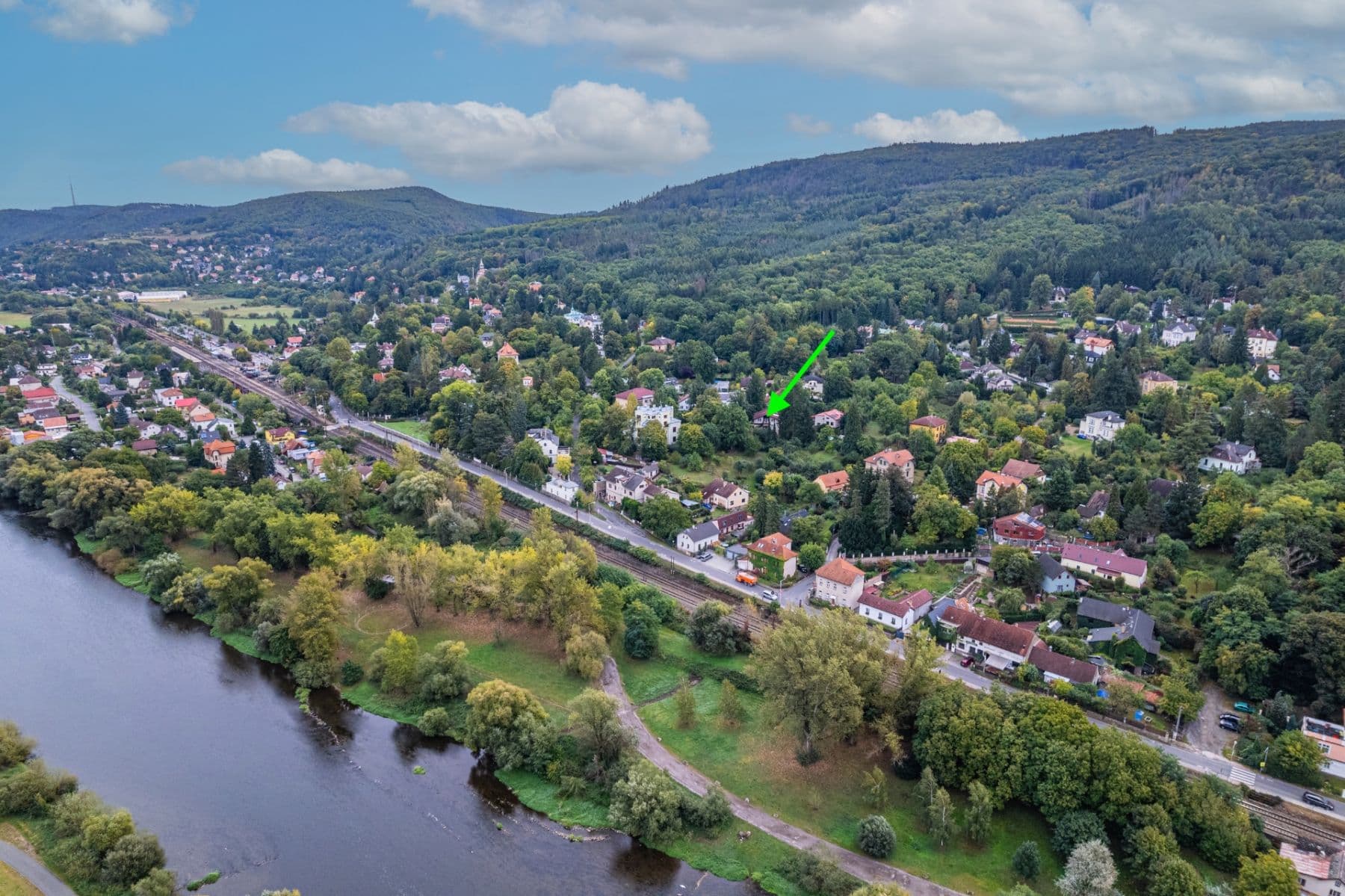 Predaj domu 170 m², pozemek 1.060 m², Krajníkova, Dobřichovice, Středočeský kraj Predaj domu 170 m², pozemek 1.060 m², Krajníkova, Dobřichovice, Středočeský kraj