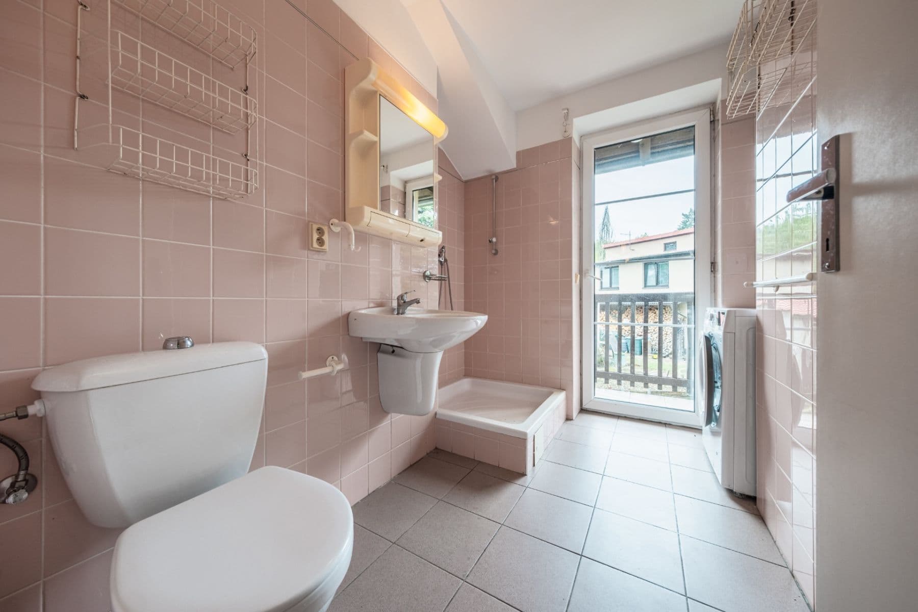 Predaj domu 170 m², pozemek 1.060 m², Krajníkova, Dobřichovice, Středočeský kraj Predaj domu 170 m², pozemek 1.060 m², Krajníkova, Dobřichovice, Středočeský kraj