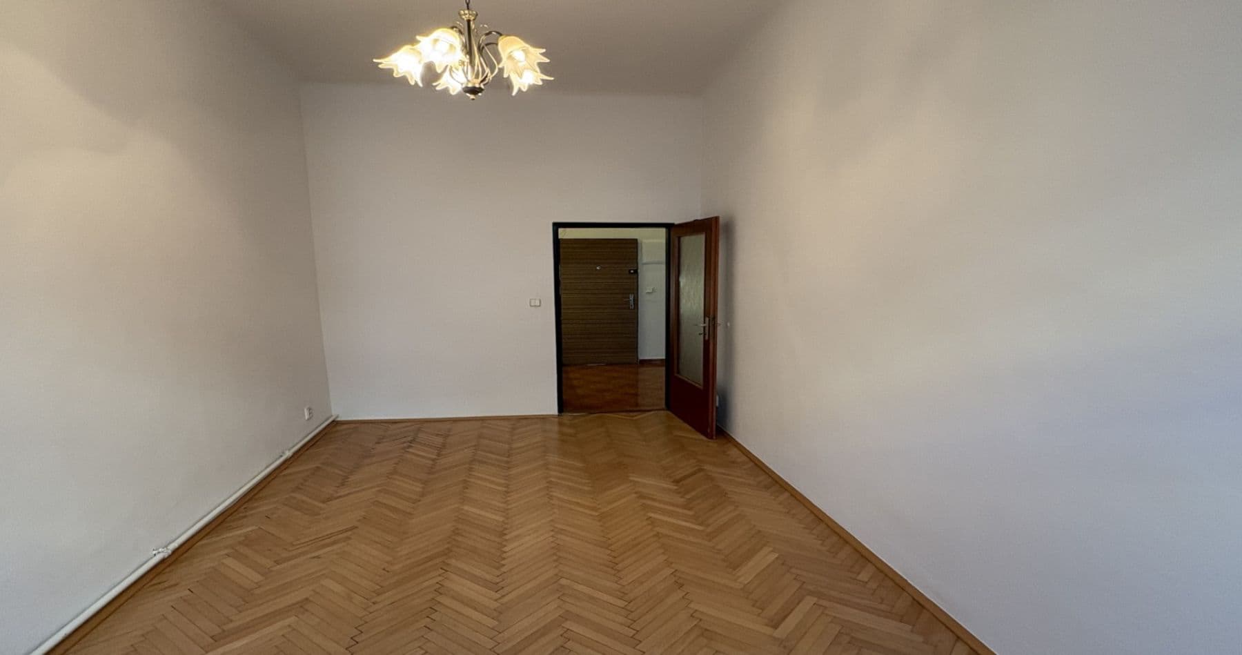 Prenájom bytu 2-izbový 51 m², Komunardů, Praha, Praha Prenájom bytu 2-izbový 51 m², Komunardů, Praha, Praha