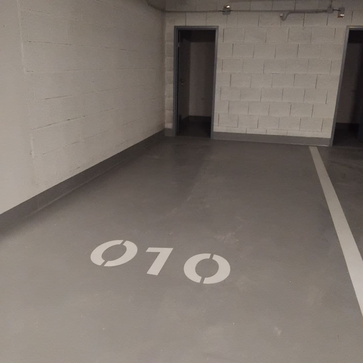 Prenájom bytu 1-izbový 35 m², Gerstelova, Praha, Praha Prenájom bytu 1-izbový 35 m², Gerstelova, Praha, Praha