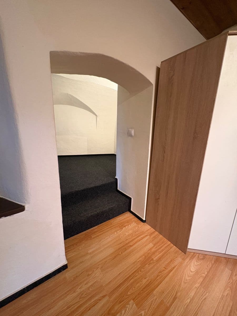 Prenájom bytu 40 m², Široká, České Budějovice, Jihočeský kraj Prenájom bytu 40 m², Široká, České Budějovice, Jihočeský kraj