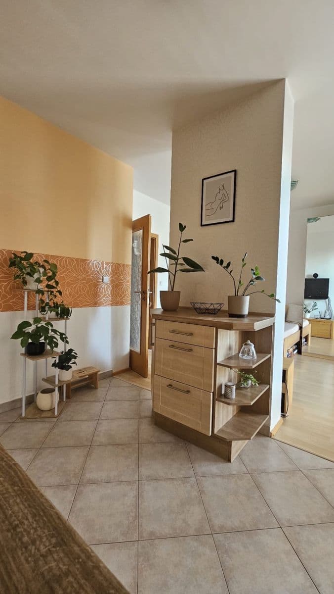 Prenájom bytu 1-izbový 42 m², Sazovická, Praha, Praha Prenájom bytu 1-izbový 42 m², Sazovická, Praha, Praha