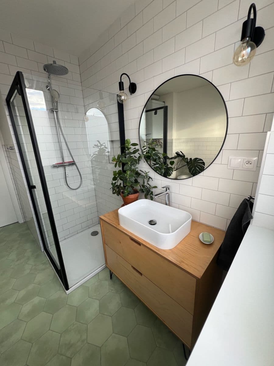 Predaj bytu 2-izbový 81 m², Gruzínská, Plzeň, Plzeňský kraj Predaj bytu 2-izbový 81 m², Gruzínská, Plzeň, Plzeňský kraj