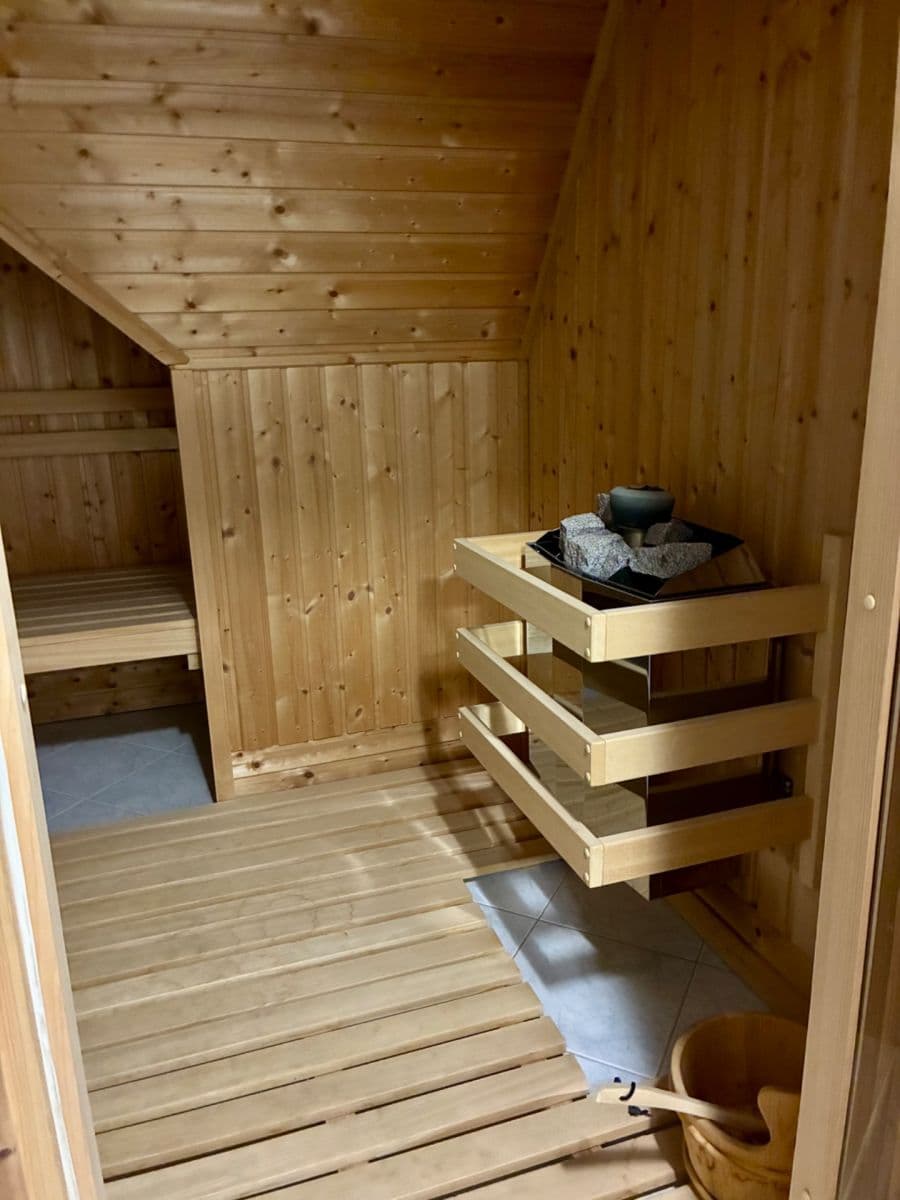 Prenájom bytu 2-izbový 60 m², Českomalínská, Praha, Praha Prenájom bytu 2-izbový 60 m², Českomalínská, Praha, Praha