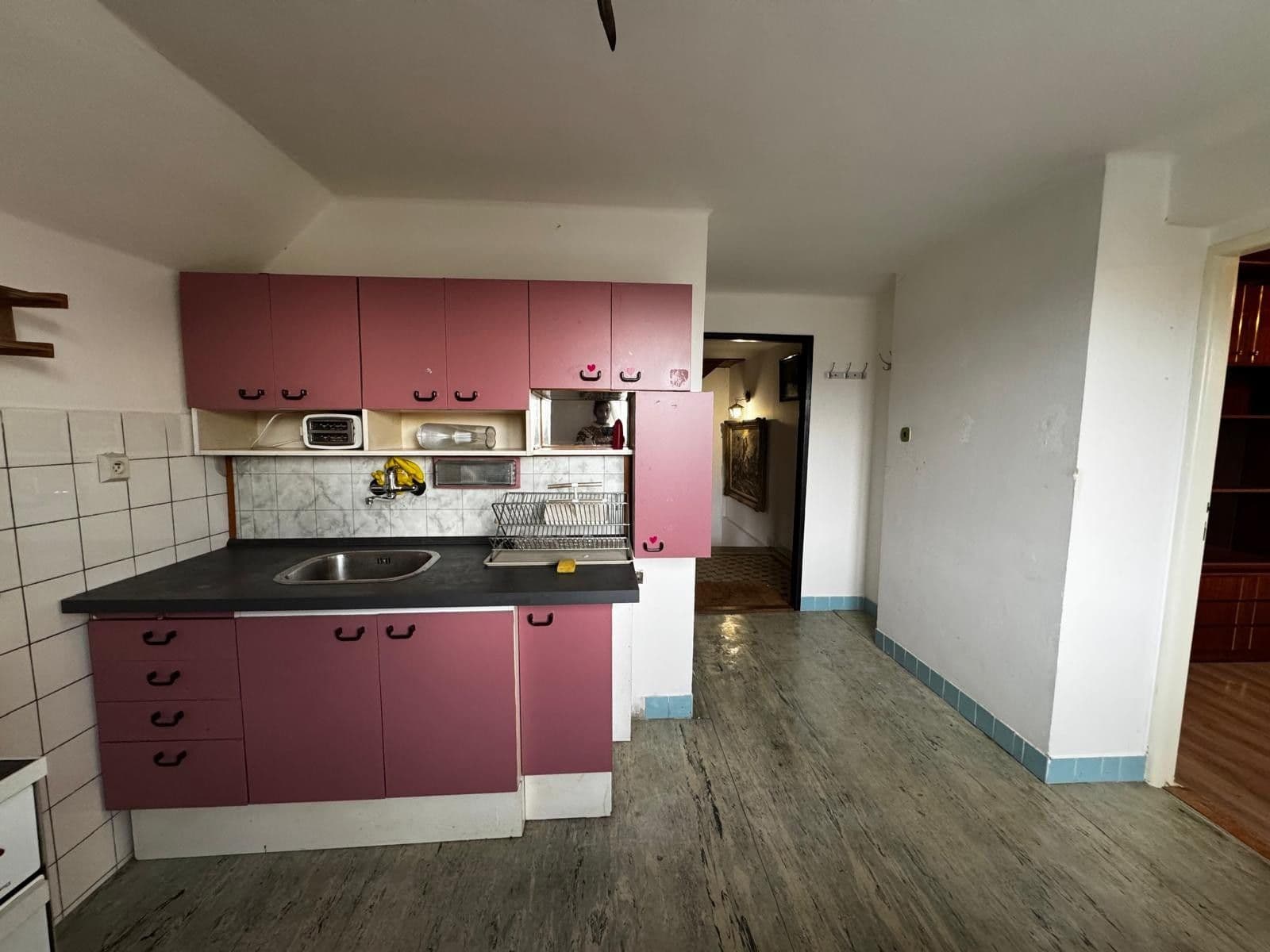 Prenájom bytu 1-izbový 32 m², Nad Hájem, Praha, Praha Prenájom bytu 1-izbový 32 m², Nad Hájem, Praha, Praha