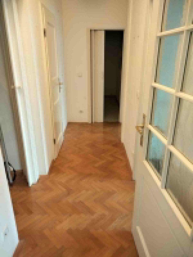 Prenájom bytu 2-izbový 82 m², Gohliser Str. 19, Leipzig, Sasko Prenájom bytu 2-izbový 82 m², Gohliser Str. 19, Leipzig, Sasko