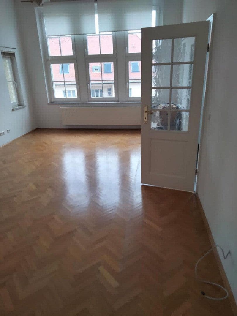 Prenájom bytu 2-izbový 82 m², Gohliser Str. 19, Leipzig, Sasko Prenájom bytu 2-izbový 82 m², Gohliser Str. 19, Leipzig, Sasko
