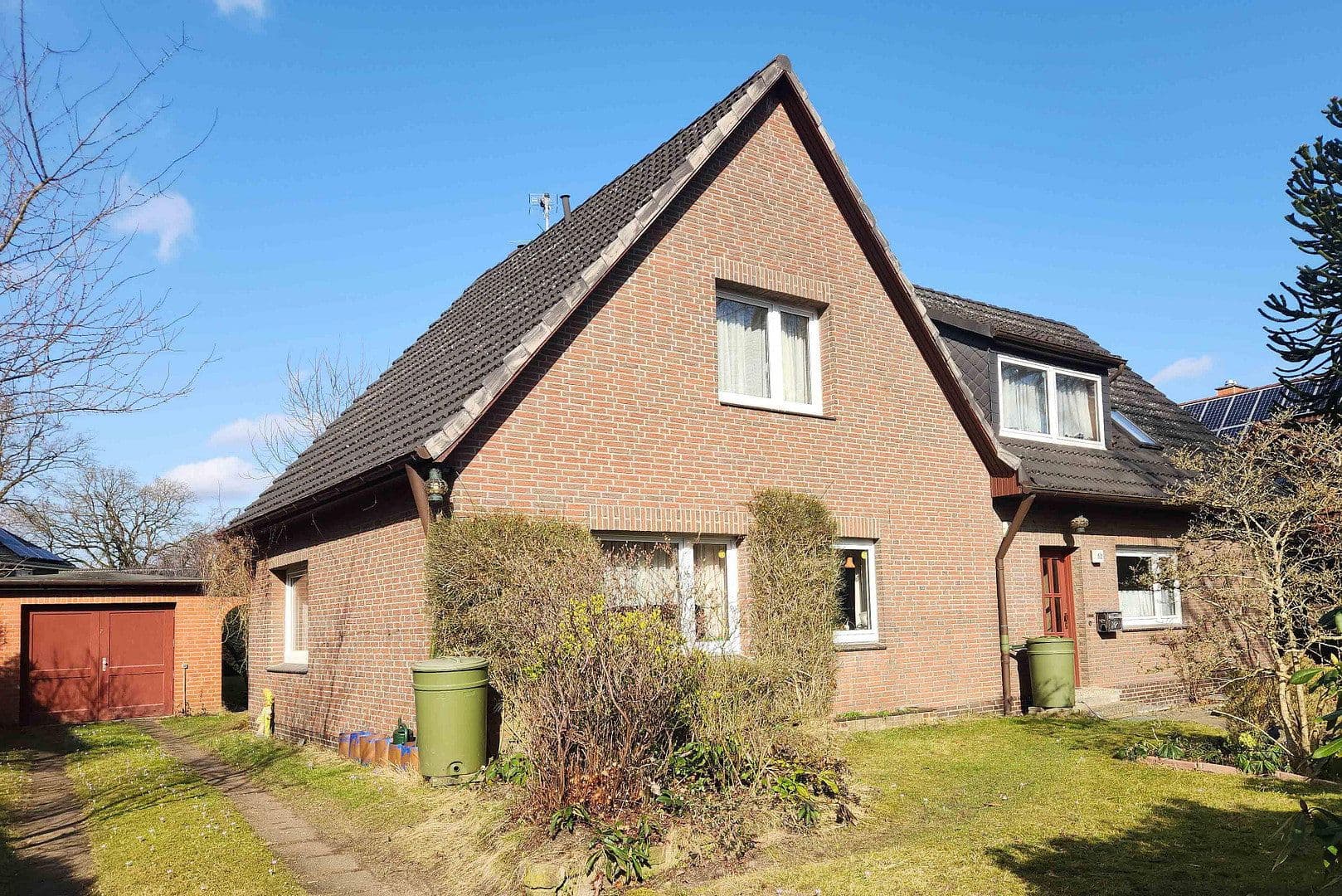 Predaj domu 178 m², pozemek 1.090 m², Hamburg, Hamburg Predaj domu 178 m², pozemek 1.090 m², Hamburg, Hamburg