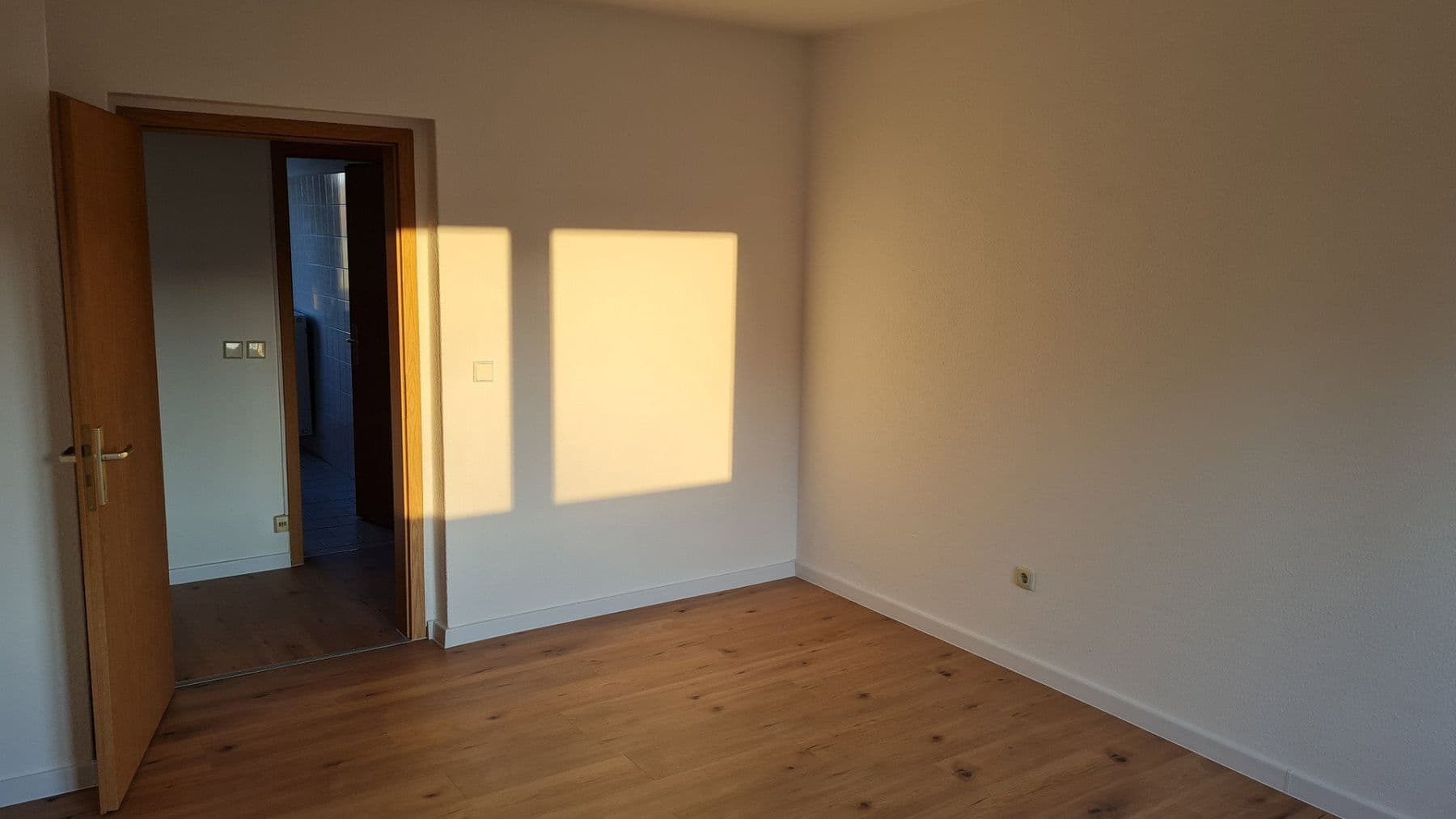 Prenájom bytu 3-izbový 57 m², Talstraße 34, Weischlitz, Sasko Prenájom bytu 3-izbový 57 m², Talstraße 34, Weischlitz, Sasko