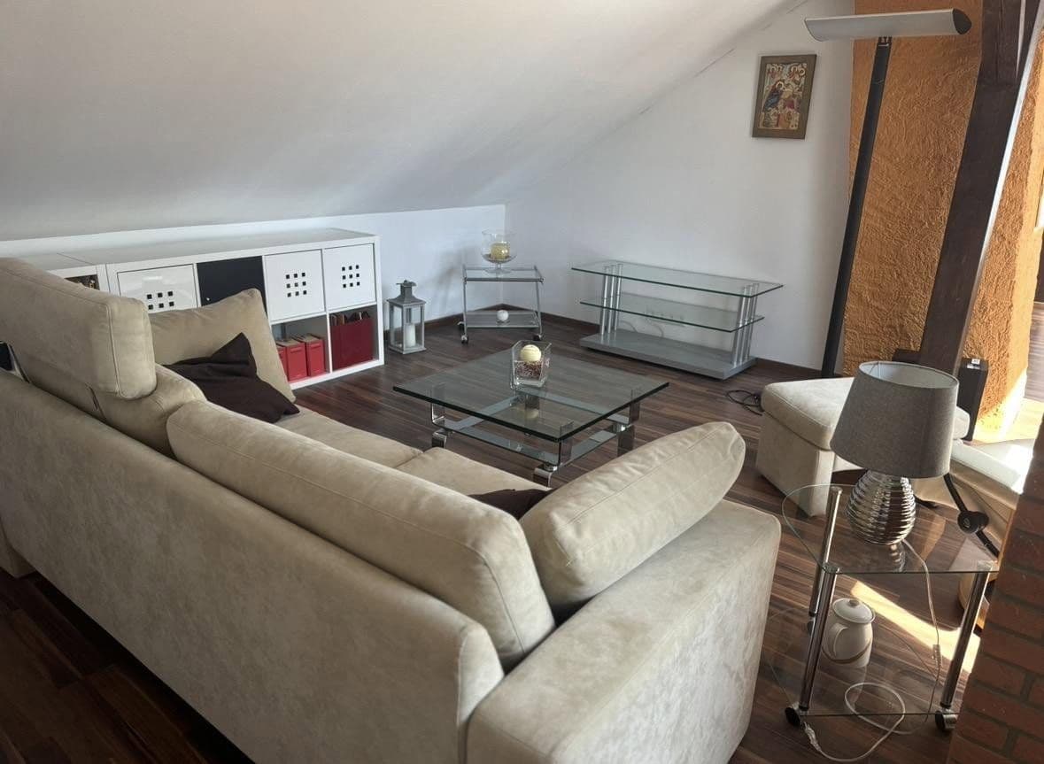 Predaj domu 234 m², pozemek 525 m², Immendingen, Bádensko-Wurttembersko Predaj domu 234 m², pozemek 525 m², Immendingen, Bádensko-Wurttembersko