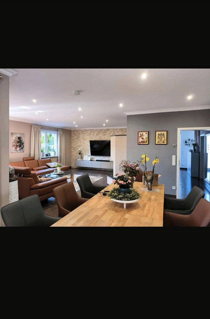 Predaj domu 250 m², pozemek 500 m², Versmold, Severné Porýnie - Westfálsko Predaj domu 250 m², pozemek 500 m², Versmold, Severné Porýnie - Westfálsko