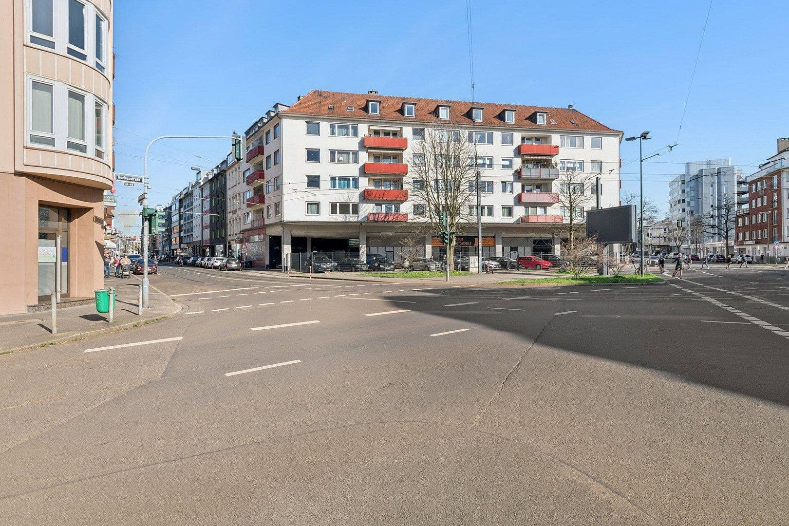Predaj bytu 3-izbový 91 m², Düsseldorf, Severné Porýnie - Westfálsko Predaj bytu 3-izbový 91 m², Düsseldorf, Severné Porýnie - Westfálsko