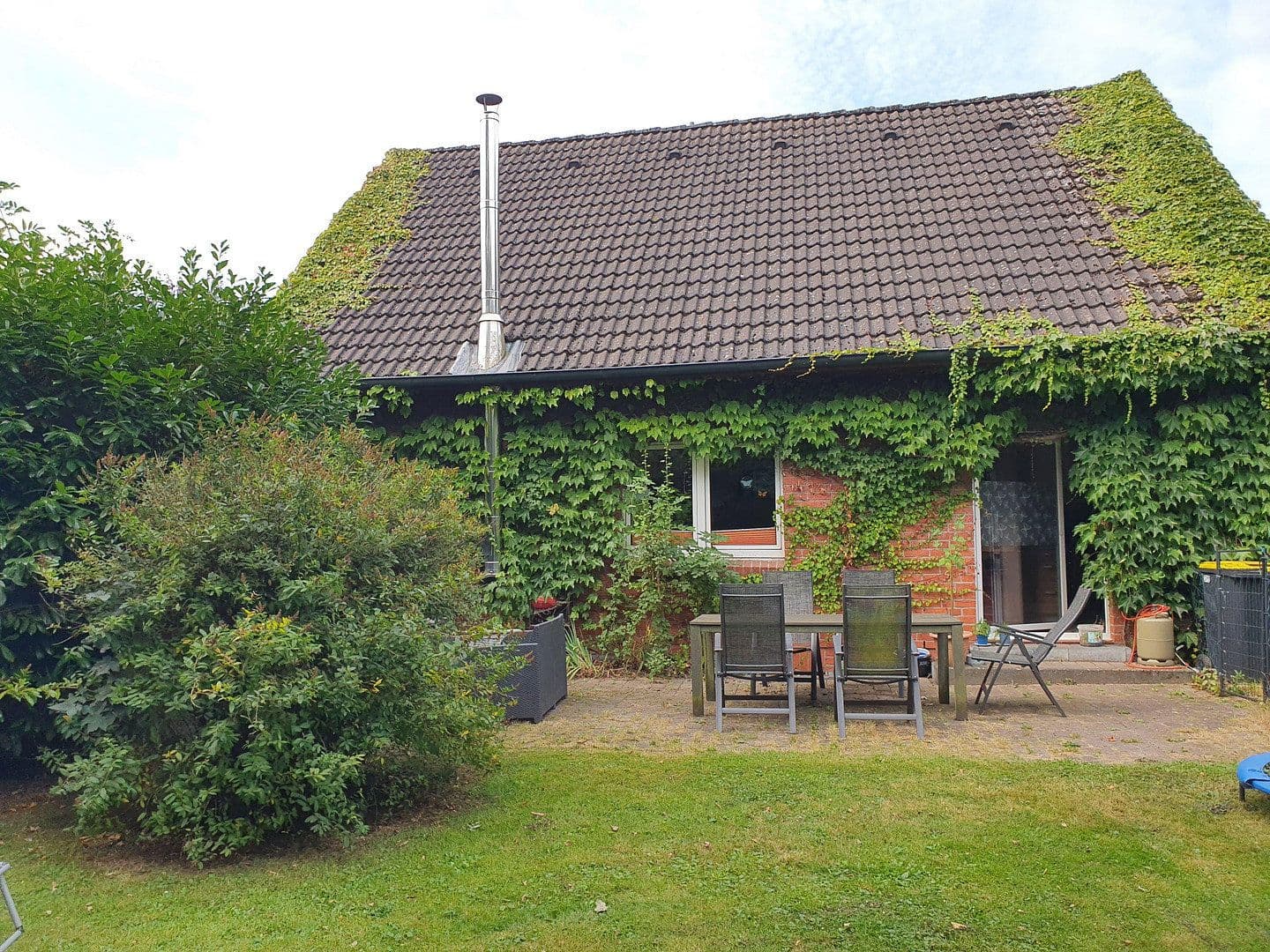 Predaj domu 133 m², pozemek 932 m², Wentorf (Amt Sandesneben), Šlezvicko-Holštajnsko Predaj domu 133 m², pozemek 932 m², Wentorf (Amt Sandesneben), Šlezvicko-Holštajnsko