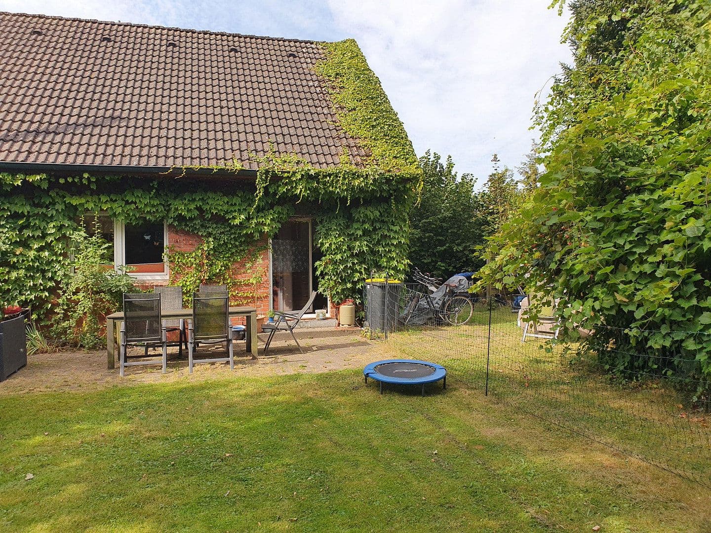 Predaj domu 133 m², pozemek 932 m², Wentorf (Amt Sandesneben), Šlezvicko-Holštajnsko Predaj domu 133 m², pozemek 932 m², Wentorf (Amt Sandesneben), Šlezvicko-Holštajnsko