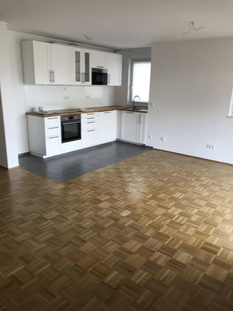 Predaj bytu 3-izbový 88 m², Rheinstetten, Bádensko-Wurttembersko Predaj bytu 3-izbový 88 m², Rheinstetten, Bádensko-Wurttembersko