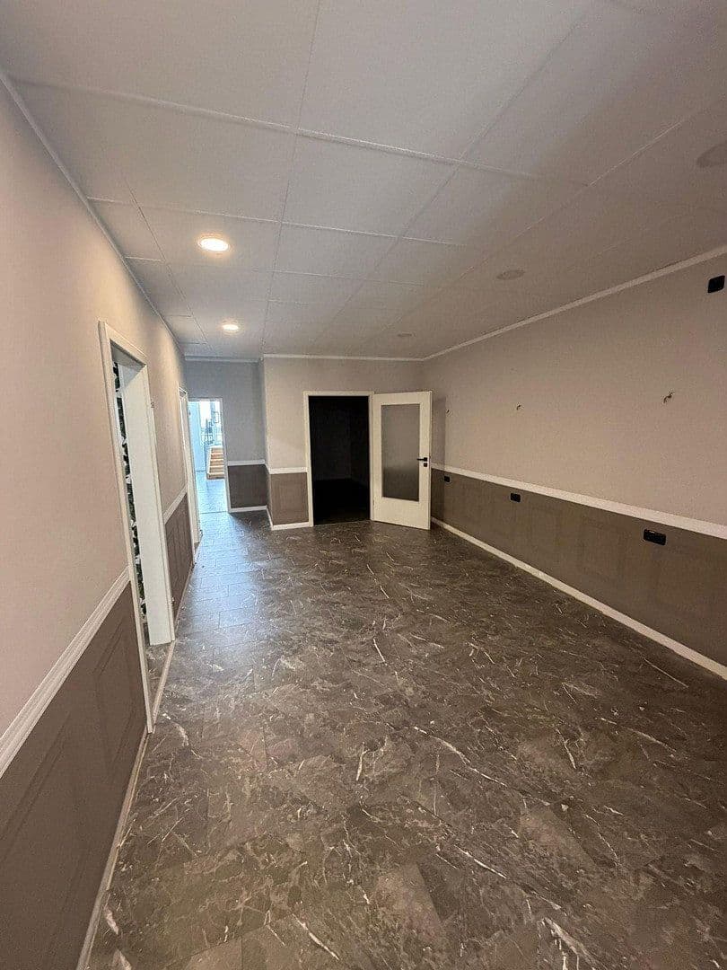 Prenájom kancelárie 135 m², Langgasse 39 / Karl-Kellner-Ring 18, Wetzlar, Hesensko Prenájom kancelárie 135 m², Langgasse 39 / Karl-Kellner-Ring 18, Wetzlar, Hesensko