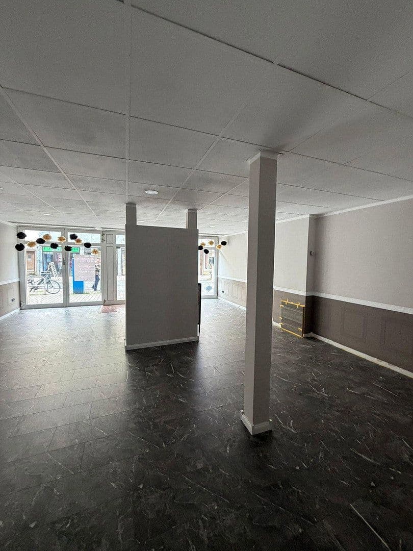 Prenájom kancelárie 135 m², Langgasse 39 / Karl-Kellner-Ring 18, Wetzlar, Hesensko Prenájom kancelárie 135 m², Langgasse 39 / Karl-Kellner-Ring 18, Wetzlar, Hesensko