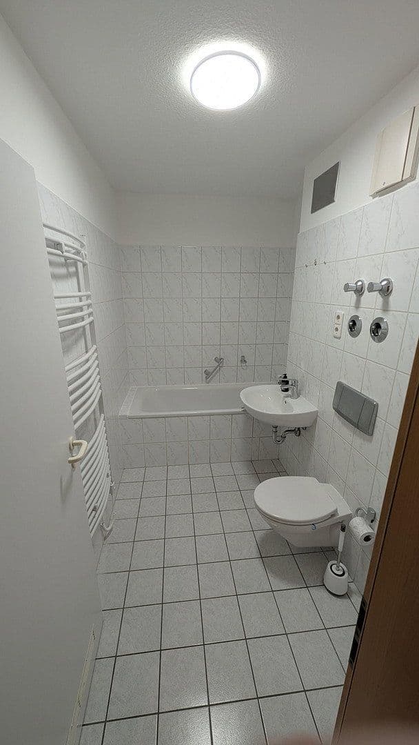 Prenájom bytu 3-izbový 68 m², Wollgrasweg 2, Schöneiche bei Berlin, Brandenbursko Prenájom bytu 3-izbový 68 m², Wollgrasweg 2, Schöneiche bei Berlin, Brandenbursko