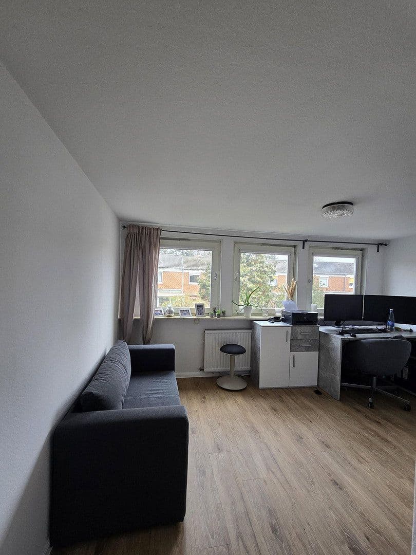 Predaj domu 108 m², pozemek 231 m², Hannover, Dolné Sasko Predaj domu 108 m², pozemek 231 m², Hannover, Dolné Sasko