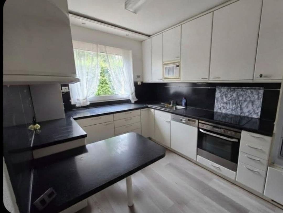Predaj domu 108 m², pozemek 231 m², Hannover, Dolné Sasko Predaj domu 108 m², pozemek 231 m², Hannover, Dolné Sasko