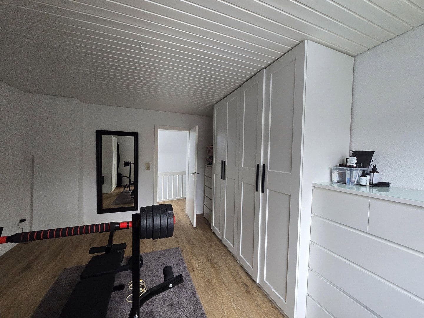 Predaj domu 108 m², pozemek 231 m², Hannover, Dolné Sasko Predaj domu 108 m², pozemek 231 m², Hannover, Dolné Sasko