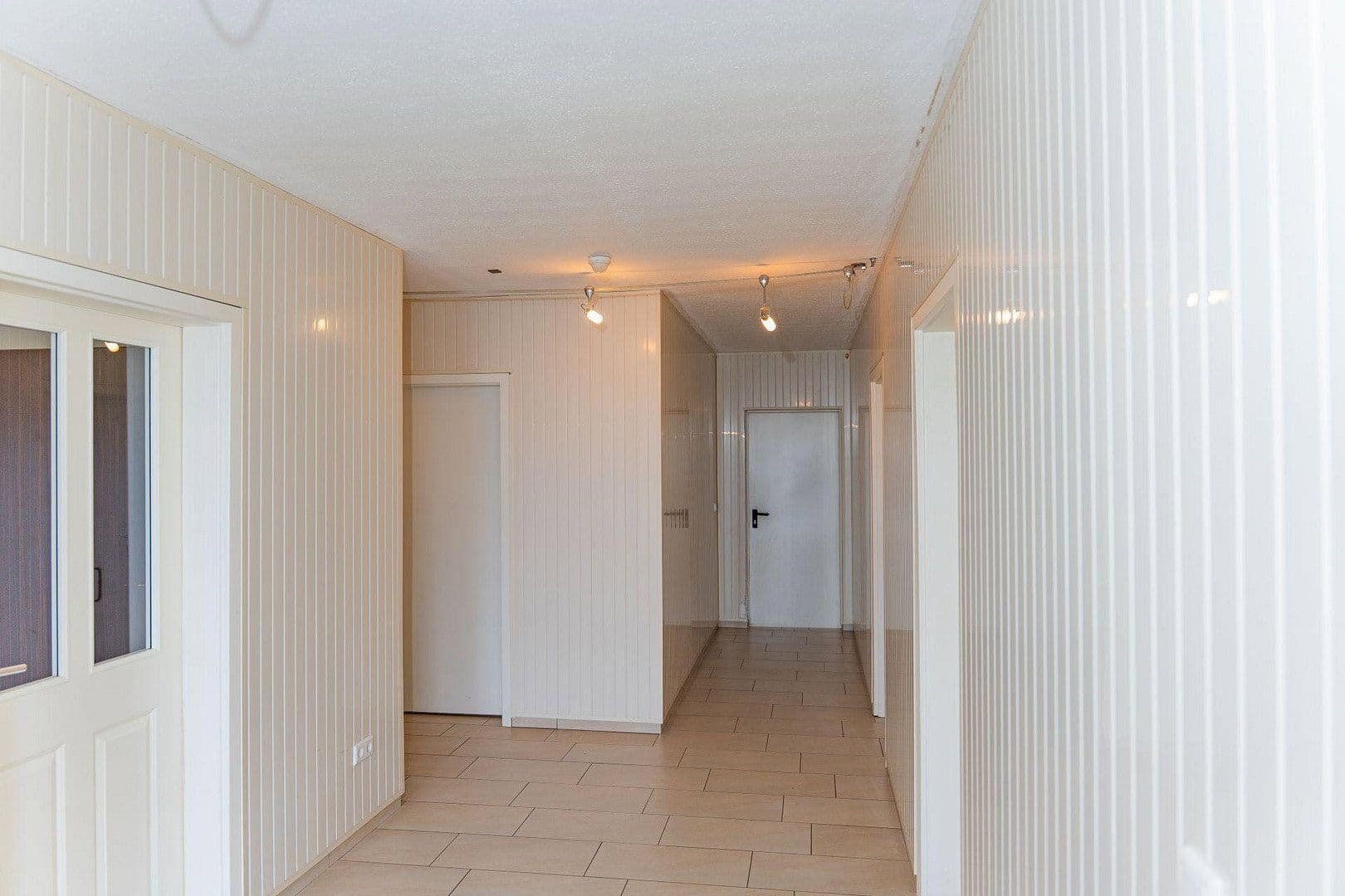 Predaj nebytového priestoru 7.539 m², Wietmarschen, Dolné Sasko Predaj nebytového priestoru 7.539 m², Wietmarschen, Dolné Sasko