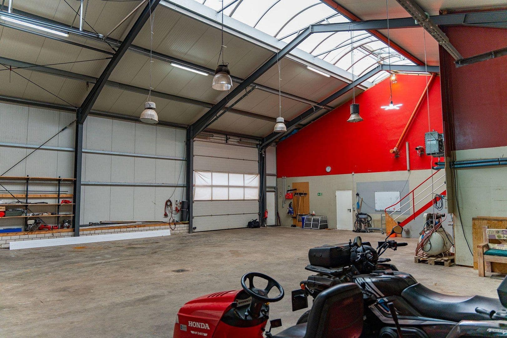 Predaj nebytového priestoru 7.539 m², Wietmarschen, Dolné Sasko Predaj nebytového priestoru 7.539 m², Wietmarschen, Dolné Sasko