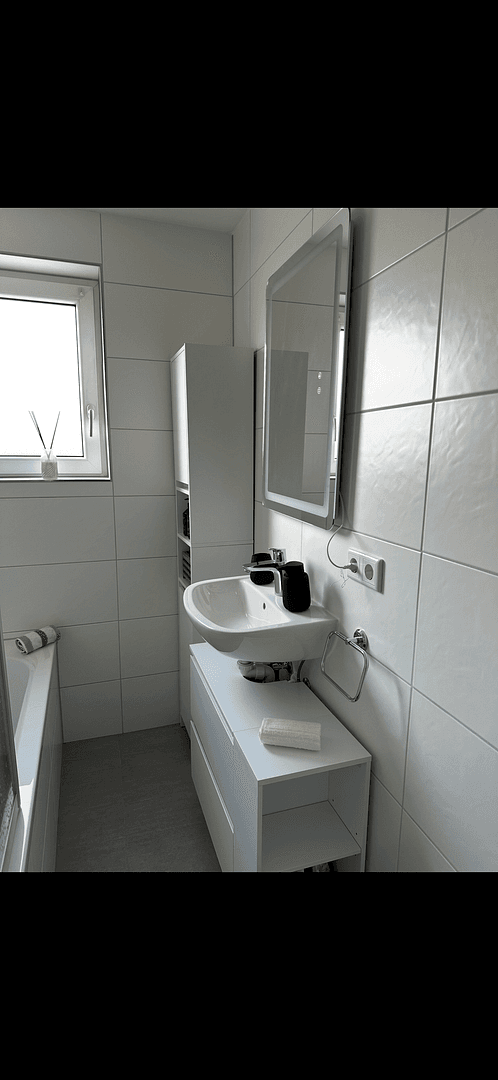 Prenájom bytu 3-izbový 60 m², Nürnberg, Bavorsko Prenájom bytu 3-izbový 60 m², Nürnberg, Bavorsko