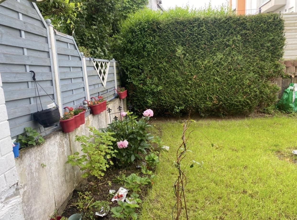 Predaj domu 155 m², pozemek 175 m², Drosselweg, Waldsolms, Hesensko Predaj domu 155 m², pozemek 175 m², Drosselweg, Waldsolms, Hesensko