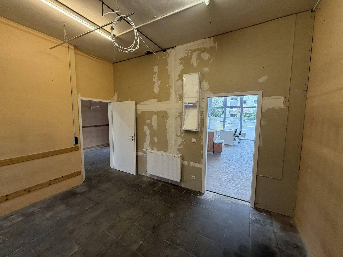 Prenájom kancelárie 172 m², Ziegelsteinstraße 30, Nürnberg, Bavorsko Prenájom kancelárie 172 m², Ziegelsteinstraße 30, Nürnberg, Bavorsko