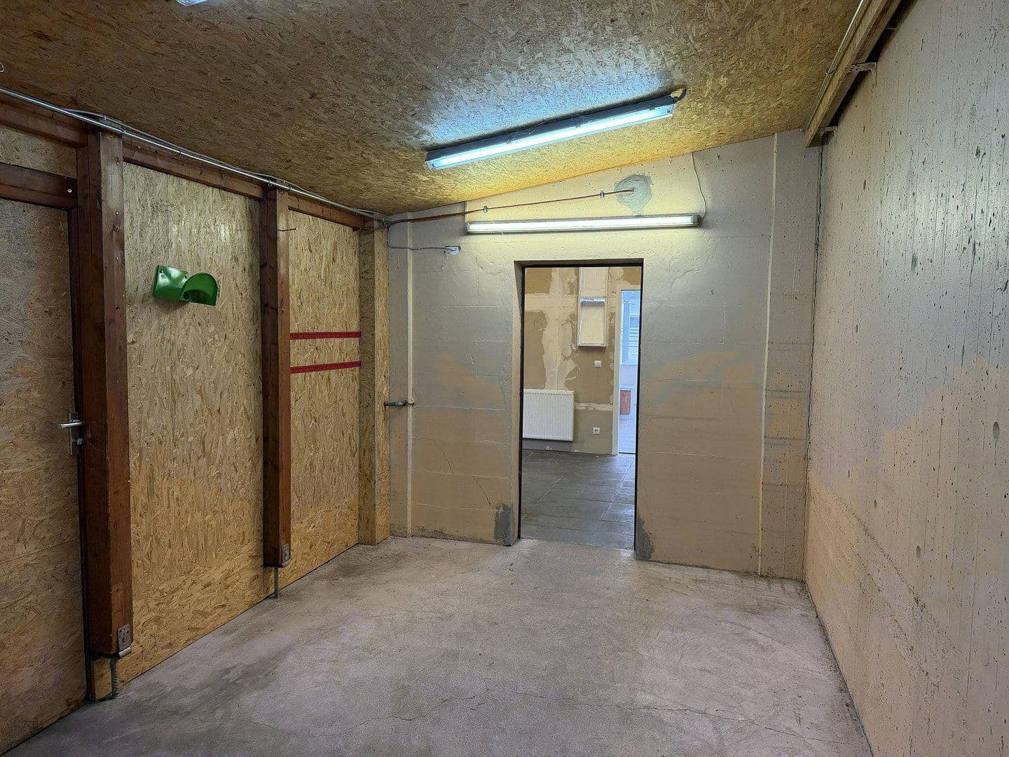 Prenájom kancelárie 172 m², Ziegelsteinstraße 30, Nürnberg, Bavorsko Prenájom kancelárie 172 m², Ziegelsteinstraße 30, Nürnberg, Bavorsko