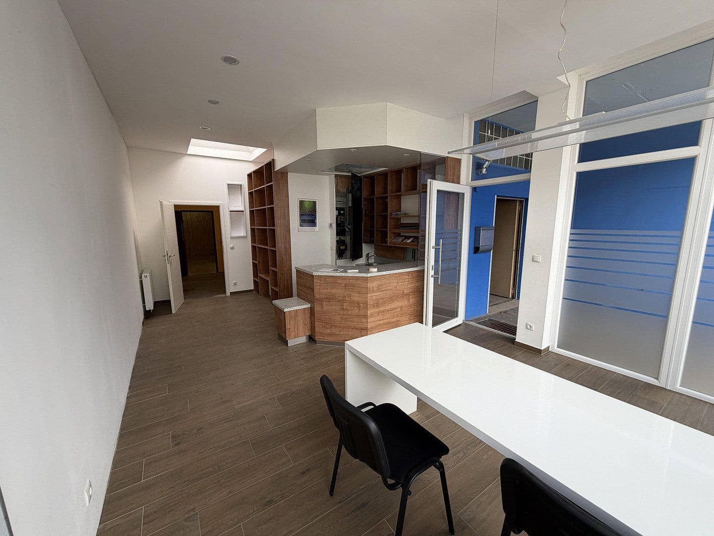 Prenájom kancelárie 172 m², Ziegelsteinstraße 30, Nürnberg, Bavorsko Prenájom kancelárie 172 m², Ziegelsteinstraße 30, Nürnberg, Bavorsko