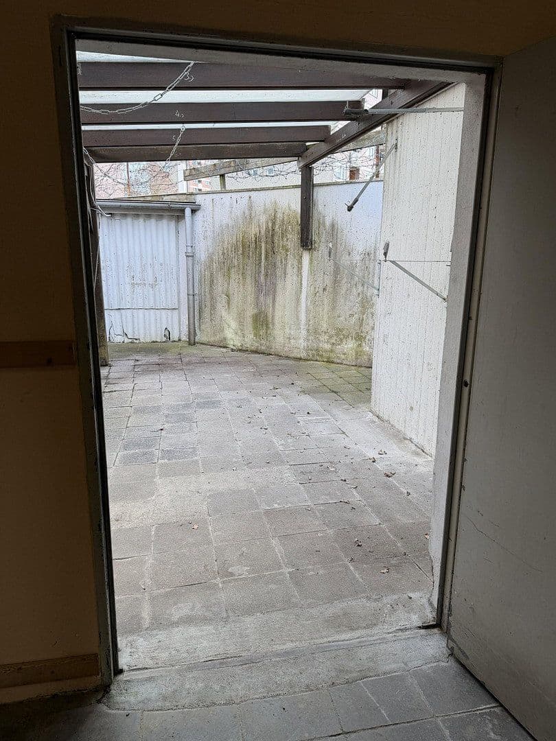 Prenájom kancelárie 172 m², Ziegelsteinstraße 30, Nürnberg, Bavorsko Prenájom kancelárie 172 m², Ziegelsteinstraße 30, Nürnberg, Bavorsko