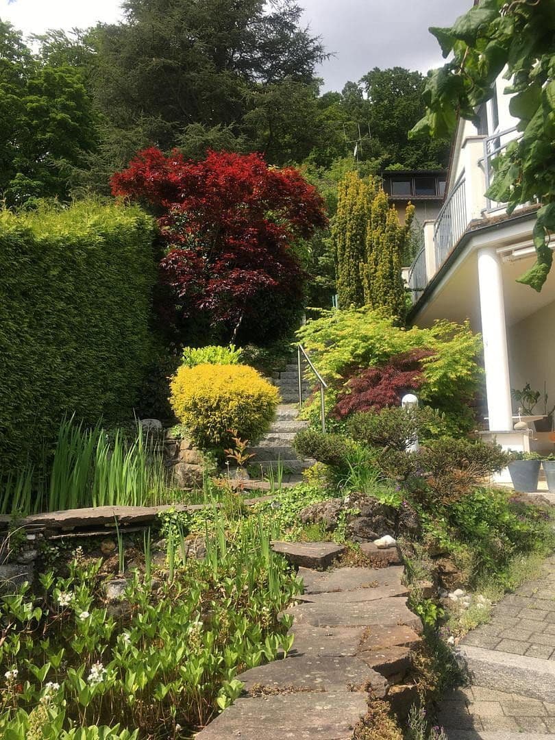 Prenájom bytu 5-izbový 205 m², Amberg, Bavorsko Prenájom bytu 5-izbový 205 m², Amberg, Bavorsko