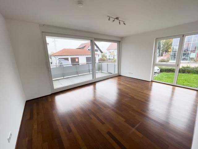 Predaj bytu 3-izbový 88 m², Pfaffenhofen an der Roth, Bavorsko Predaj bytu 3-izbový 88 m², Pfaffenhofen an der Roth, Bavorsko